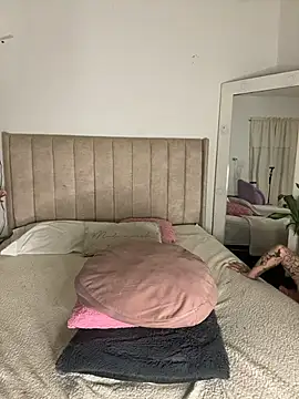 Roxanne_08's cam snapshot