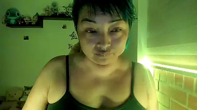 Shaddycute_'s cam snapshot