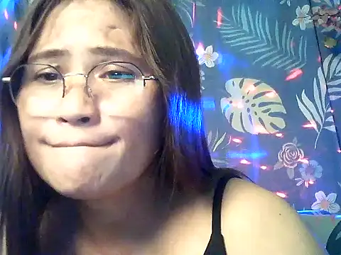 Amazing_Angel22's cam snapshot