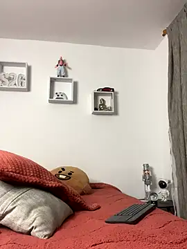 Ezzio_Scolaro live sex cam