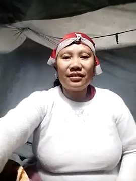 Linhcutex's cam snapshot