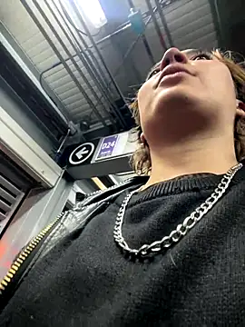 Maggie_Geller's cam snapshot