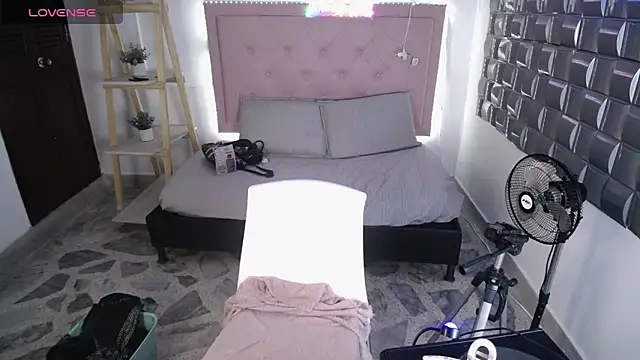 Dulce__Lovee's cam snapshot