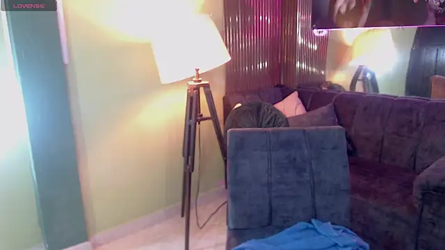 lia_cr1's cam snapshot