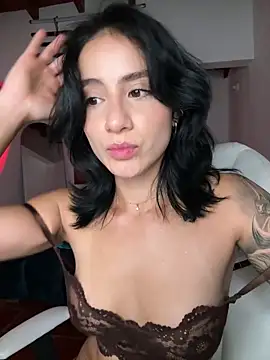 Ale_Lewis's cam snapshot