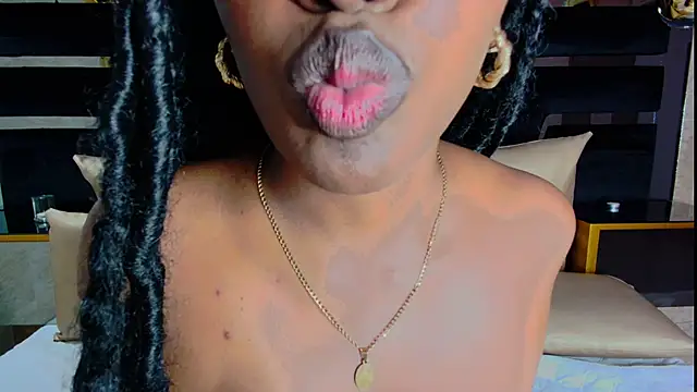 YallianaBrooks's cam snapshot