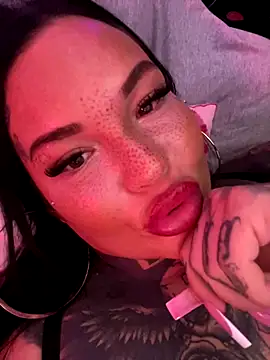 _MelinaCurves_'s cam snapshot