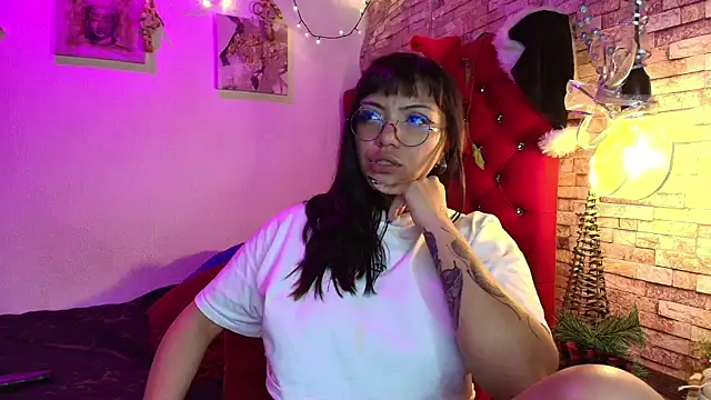 Victoria_Thompson1's cam snapshot