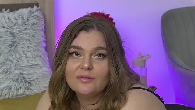 CharmingAva's cam snapshot