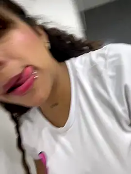 katia_Gray2's cam snapshot