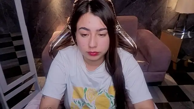 Kattia_mystic_b's cam snapshot