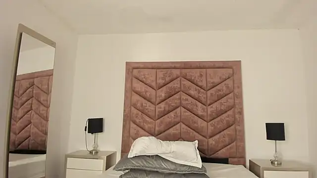 Scarlett__Noir's cam snapshot