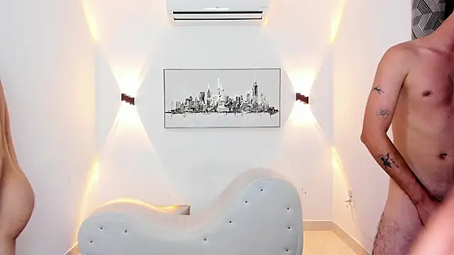 YouBratty2 live sex cam