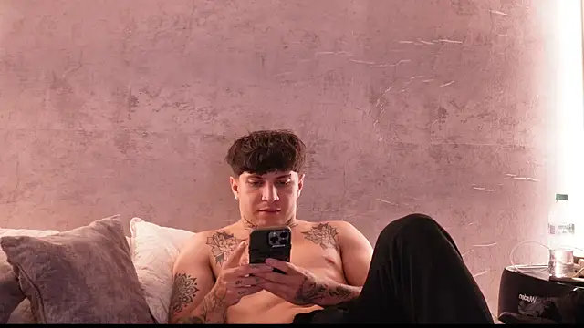 Nicky_and_Blake live sex cam