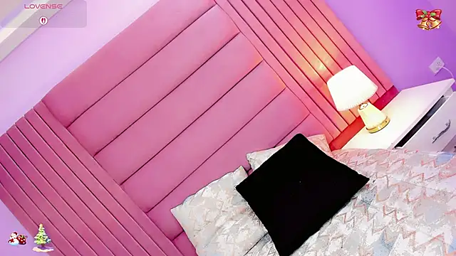 Valeria_Rouss live sex cam