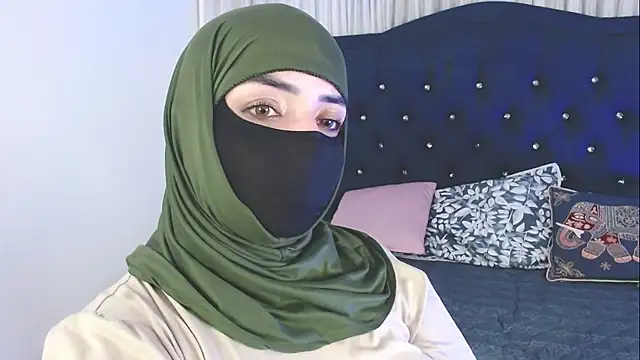 Uzra_hayed live sex cam