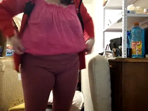 Samantha_Squirt@xh live sex cam