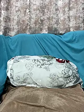 MimiCurves live sex cam