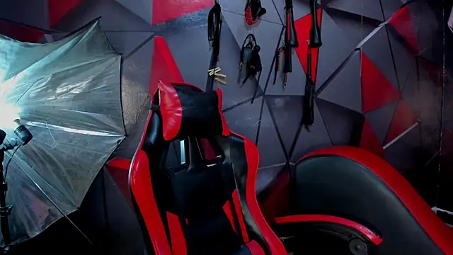 Aaron_LatinMen2 live sex cam