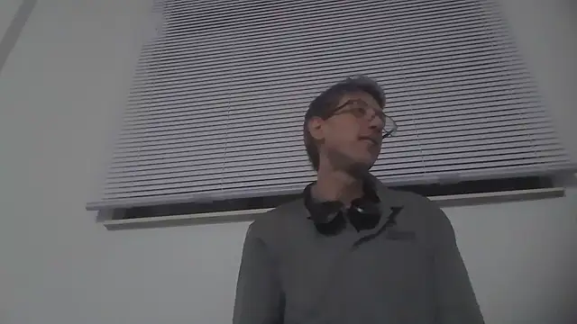 AskAveryAnything live sex cam