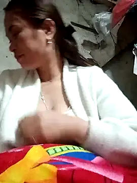 ngaytho004's cam snapshot