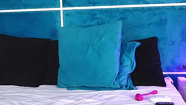 HaliaGlass's cam snapshot