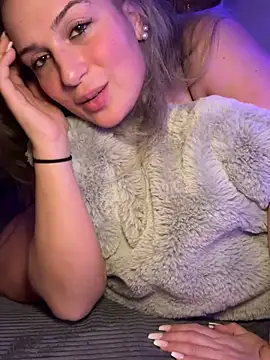 BlondeSarah2006 live sex cam