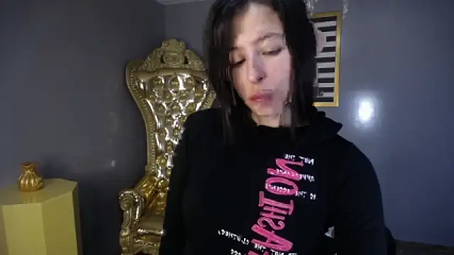 scarlett_percy_t's cam snapshot