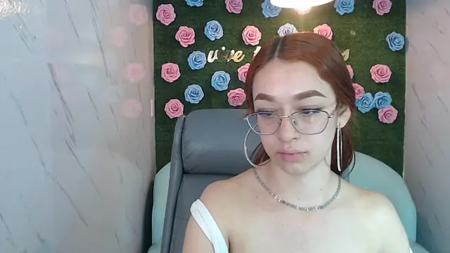 Kimberly23_a's cam snapshot