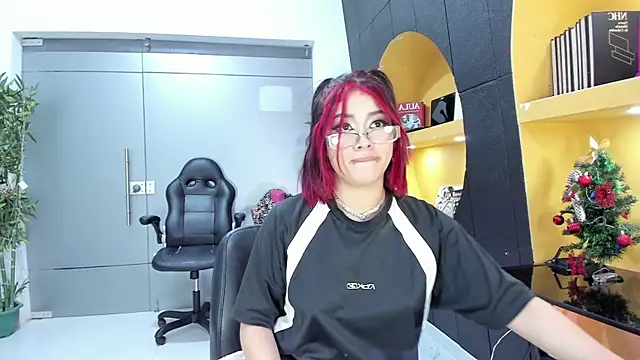 HelenaScott's cam snapshot