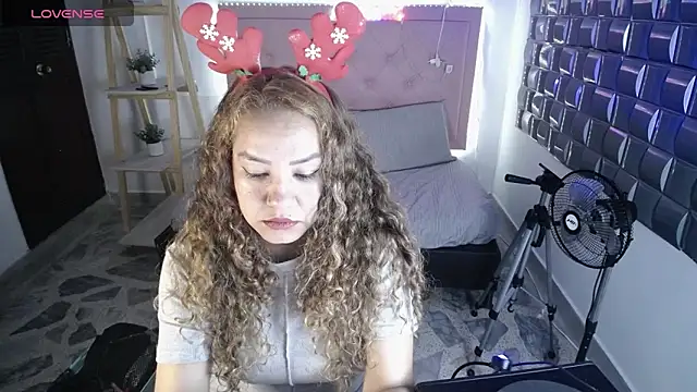 Dulce__Lovee's cam snapshot