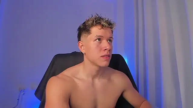 nathan_blake's cam snapshot