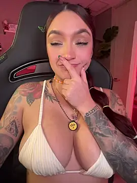 DaniDusan_'s cam snapshot