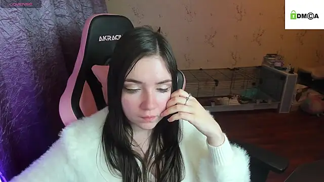 Crazy_forest_fairy's cam snapshot