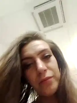 Queen_off_money live sex cam