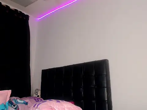 Megan_Gil_ live sex cam