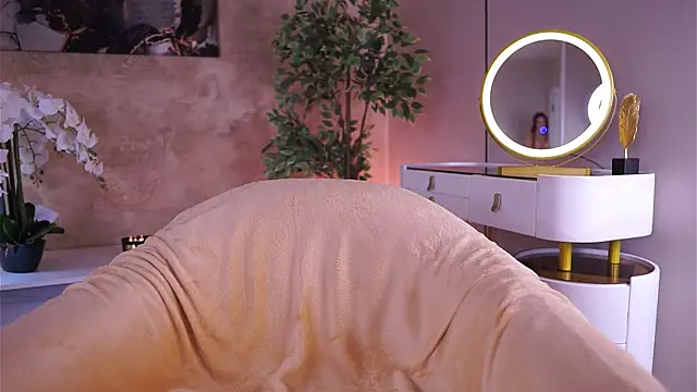 TiffanyBlaize live sex cam