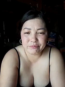 sary-hot2x's cam snapshot