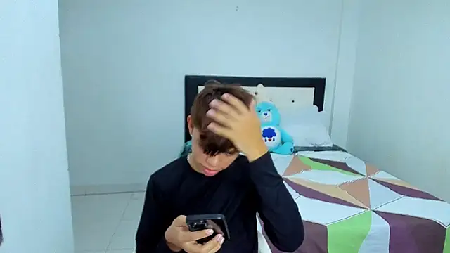 Zacktorres_'s cam snapshot