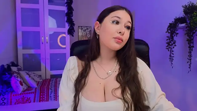 VanessaVivian's cam snapshot