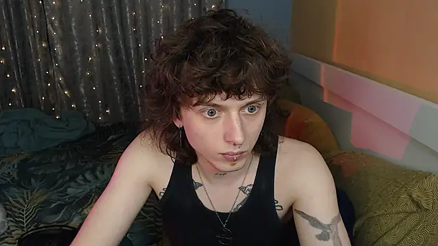 g1vememoney's cam snapshot