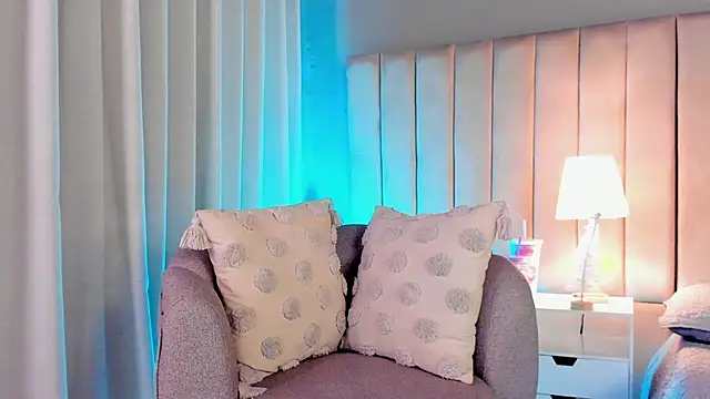 Paulina_Monroy live sex cam