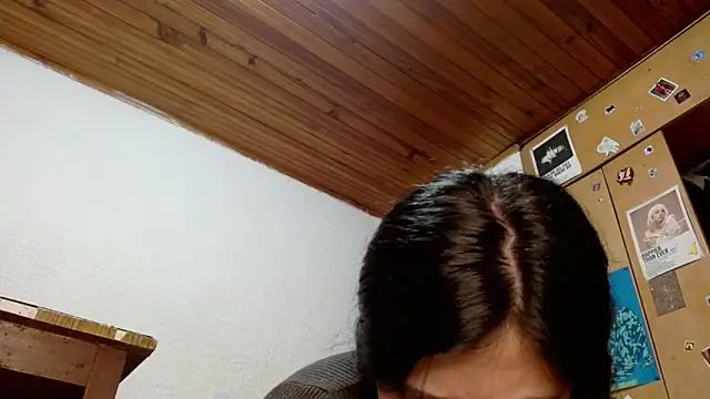 AntoneellaF live sex cam