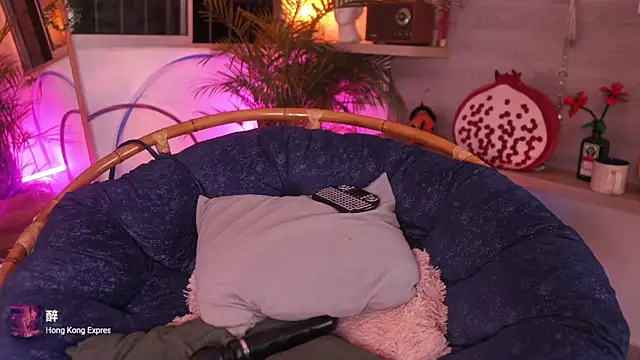 DearMorgan's cam snapshot