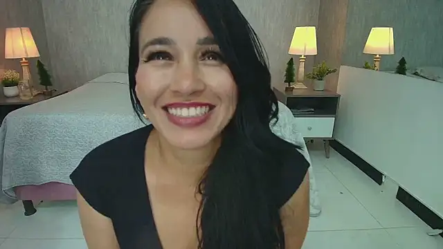 MeganDiamont_FG's cam snapshot