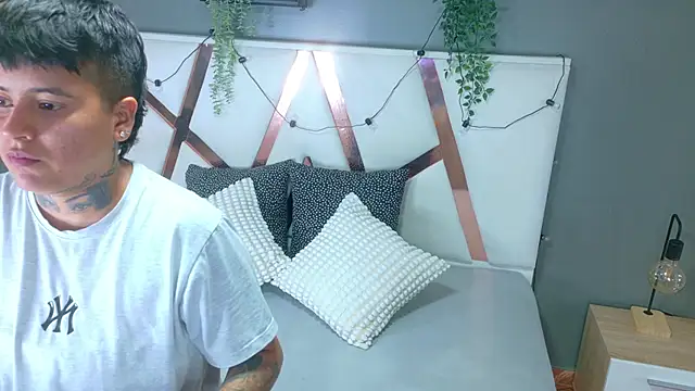 ScarlettVex__ live sex cam