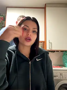 Noeliagglow live sex cam