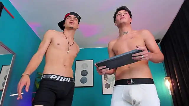 Oficial_KingOfHeavens's cam snapshot