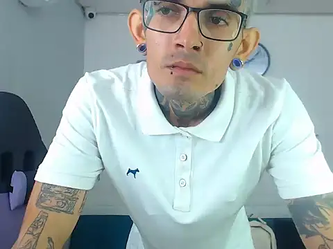 Boy_tatto77's cam snapshot