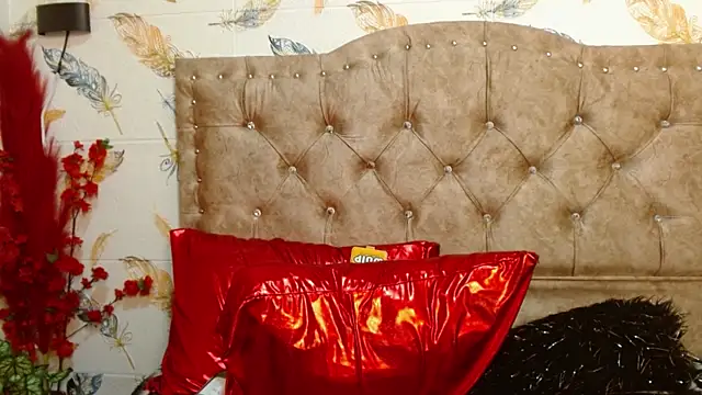 Mariana_Diamond's cam snapshot